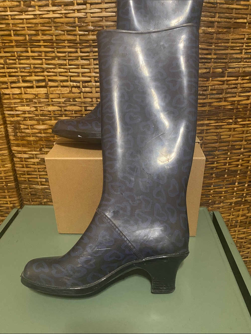GUC Marc by Marc Jacobs made in Italy black blue hearts Rain Boot EU 40 us 9 1/2 - Picture 3 of 8